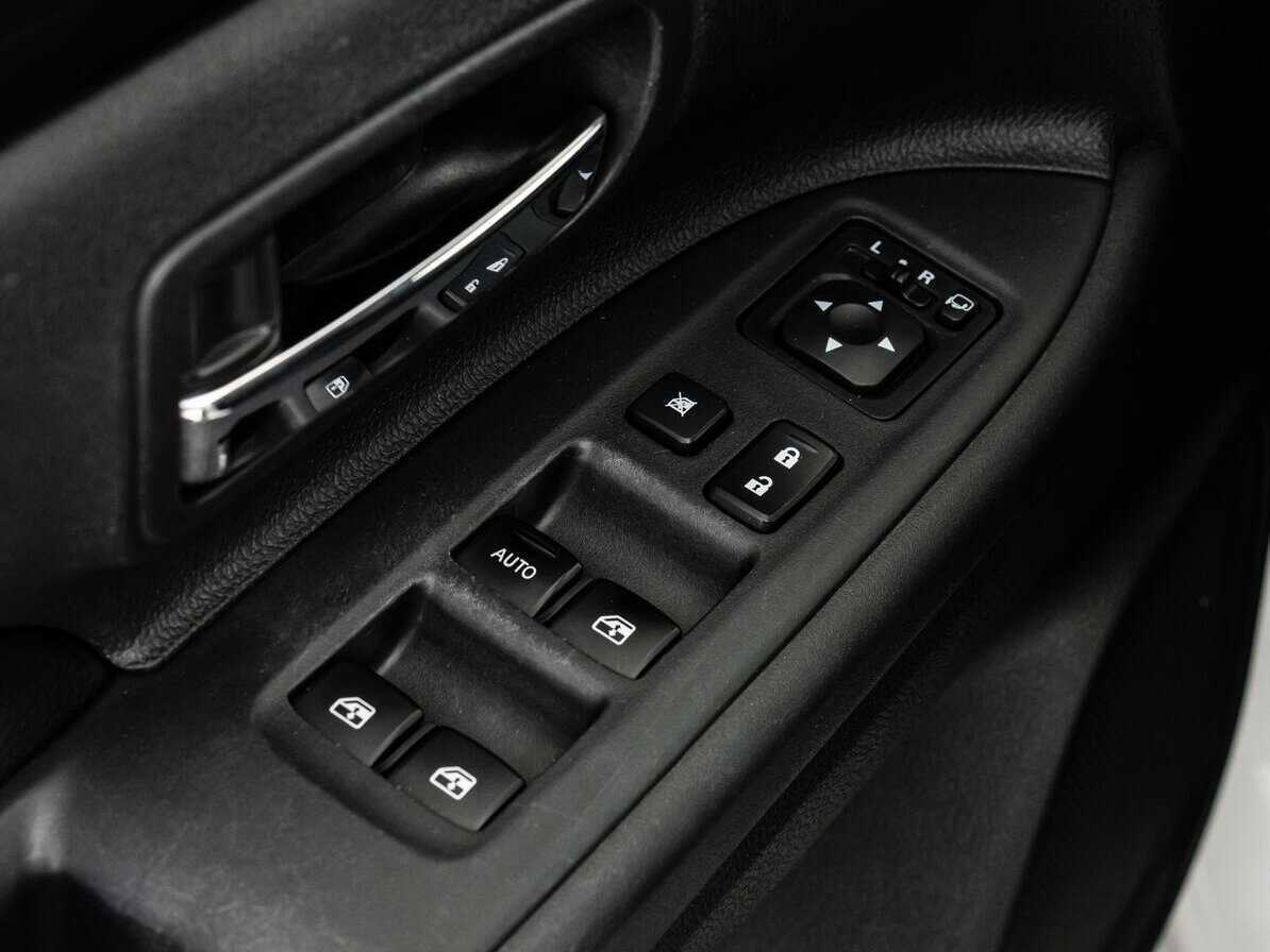 Mitsubishi Outlander с пробегом — 2017 год. Фото: #16