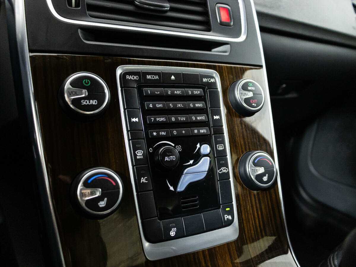 Volvo S60 с пробегом — 2013 год. Фото: #15