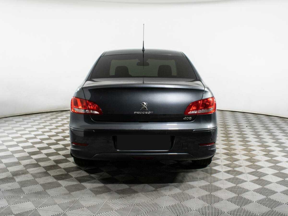 Peugeot 408 с пробегом — 2018 год. Фото: #3