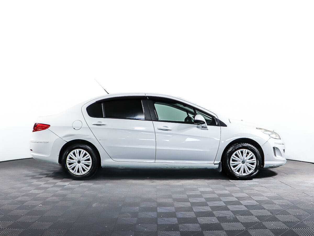 Peugeot 408 с пробегом — 2014 год. Фото: #3