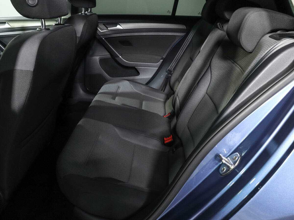 Volkswagen Golf с пробегом — 2013 год. Фото: #7