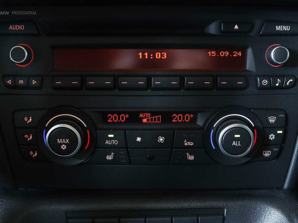 BMW X1 с пробегом — 2012 год. Фото: #14