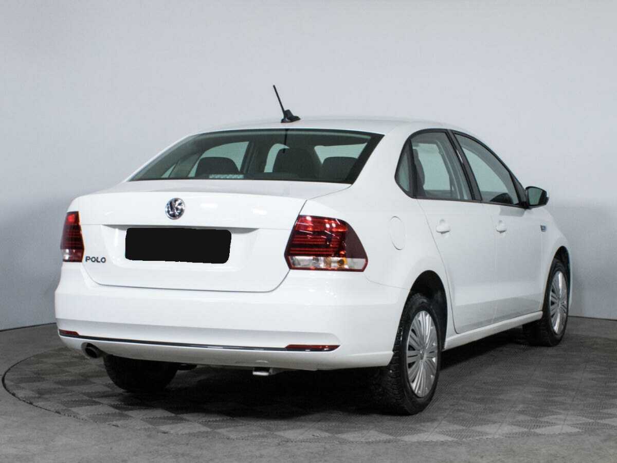 Volkswagen Polo с пробегом — 2020 год. Фото: #4