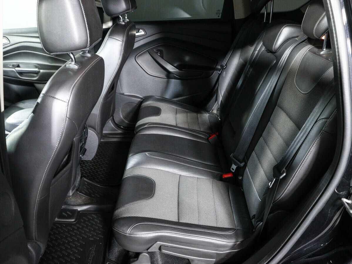 Ford Kuga с пробегом — 2013 год. Фото: #8