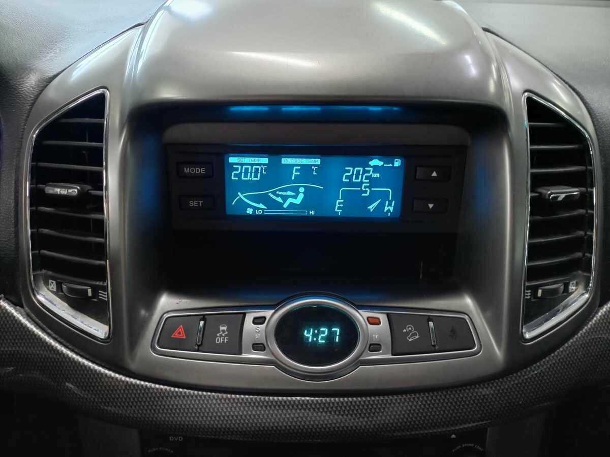 Chevrolet Captiva с пробегом — 2012 год. Фото: #12