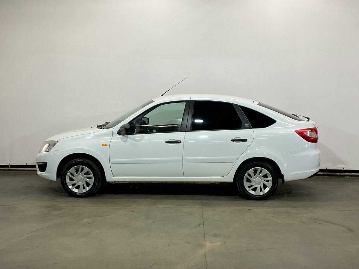 Lada (ВАЗ) Granta с пробегом — 2016 год. Фото: #7