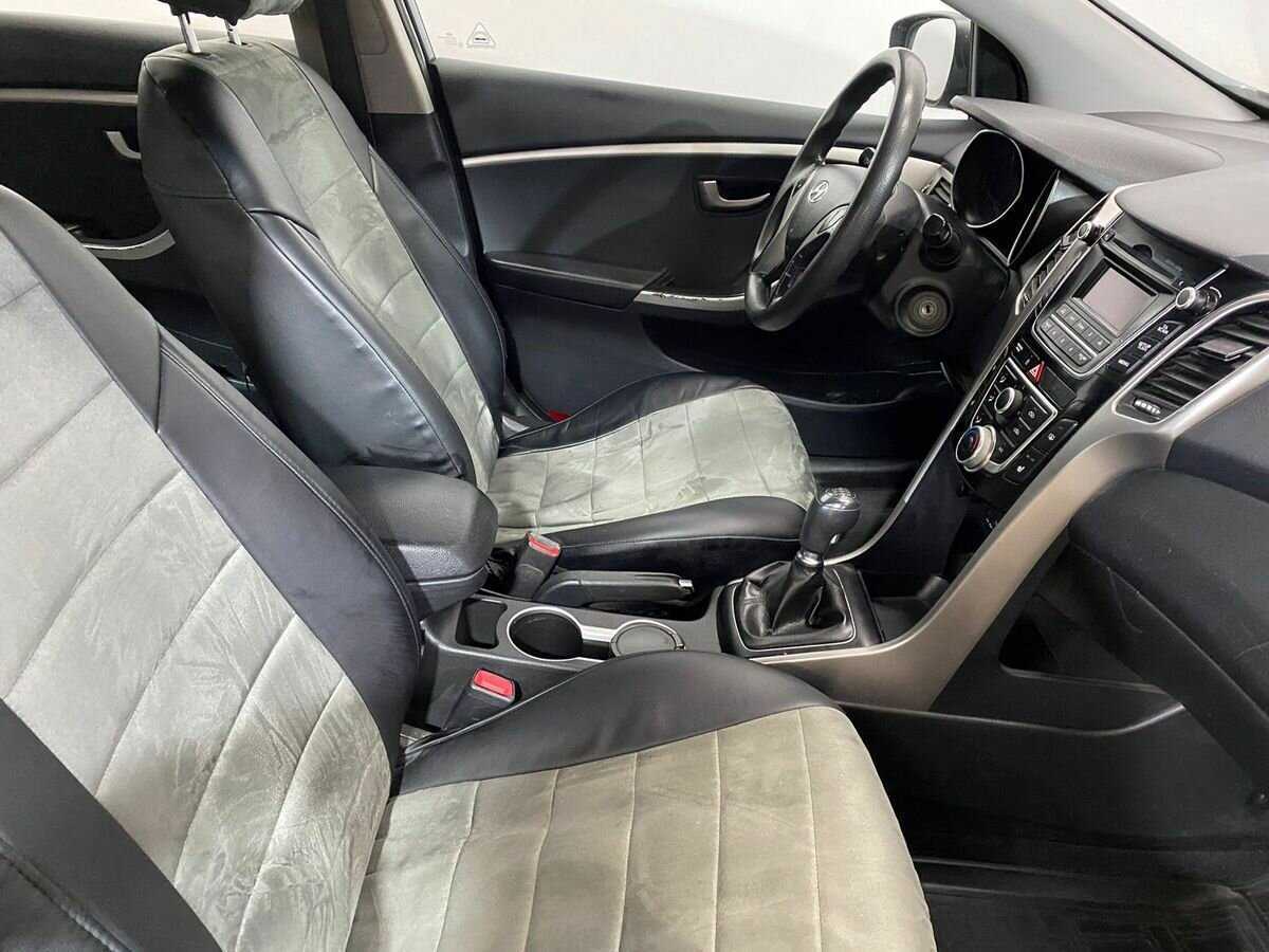 Hyundai i30 с пробегом — 2013 год. Фото: #8