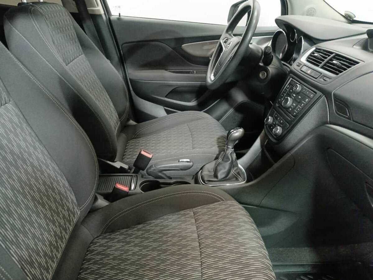 Opel Mokka с пробегом — 2014 год. Фото: #8