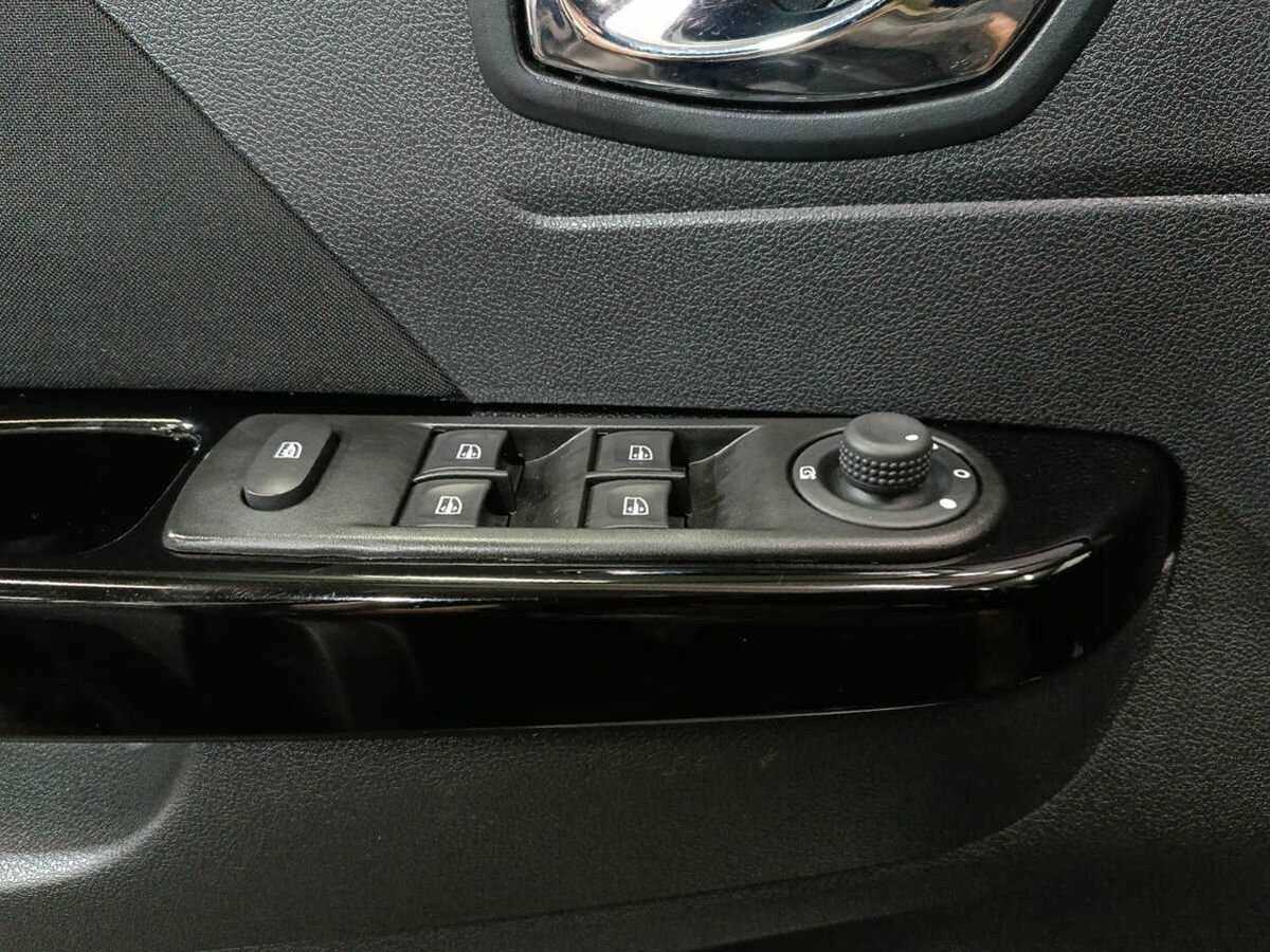 Renault Kaptur с пробегом — 2016 год. Фото: #14