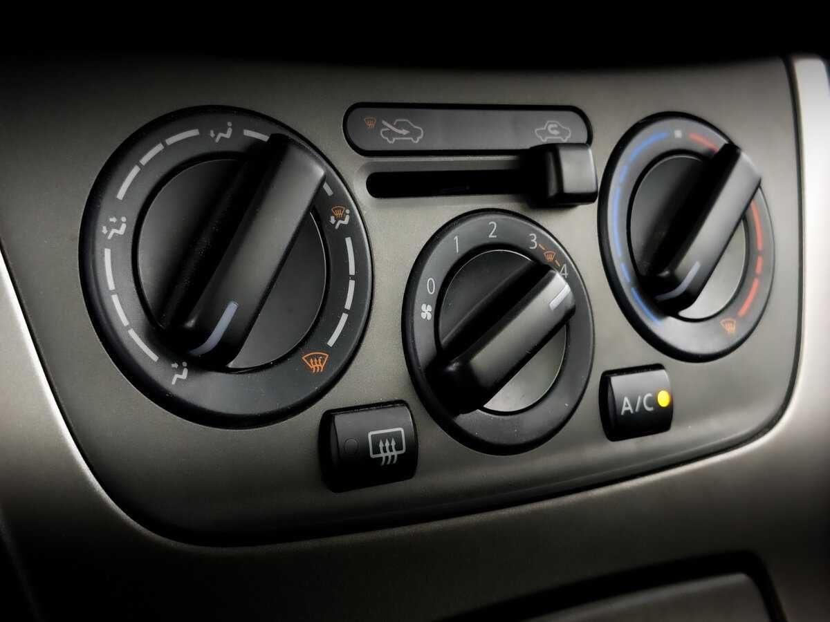 Nissan Sentra с пробегом — 2015 год. Фото: #20