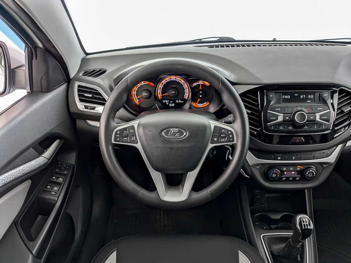 Lada (ВАЗ) Vesta с пробегом — 2019 год. Фото: #16