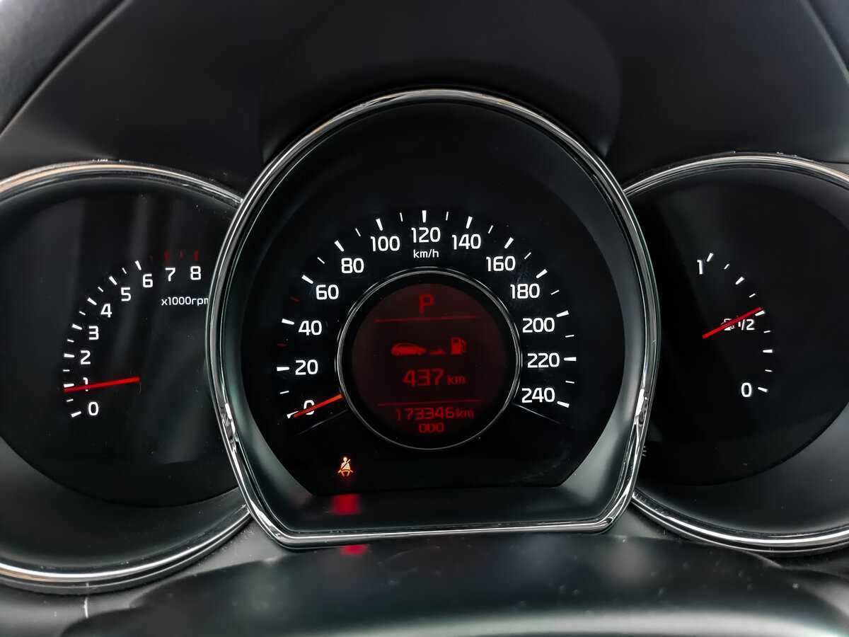 Kia Ceed с пробегом — 2014 год. Фото: #11