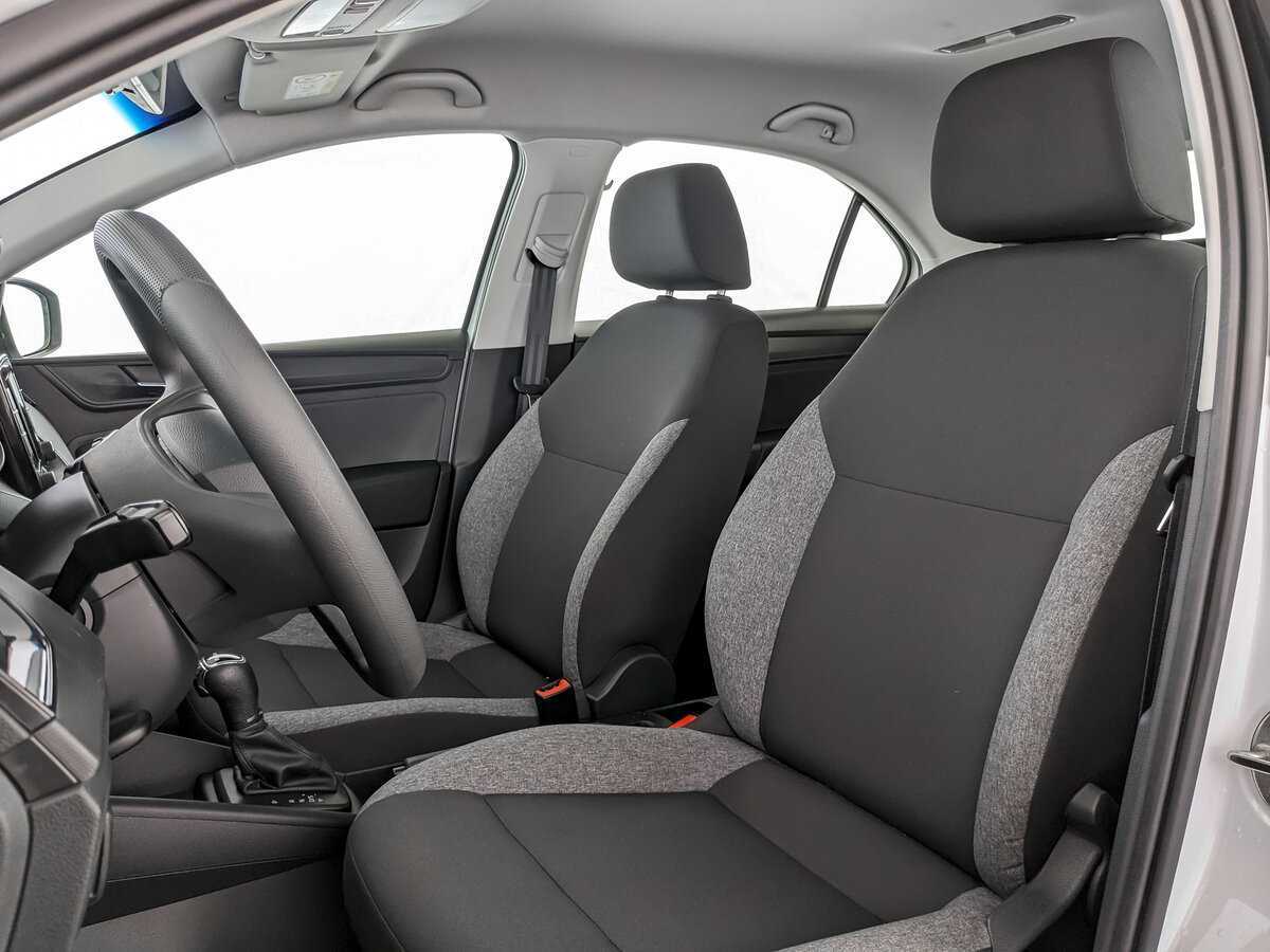 Skoda Rapid с пробегом — 2021 год. Фото: #15