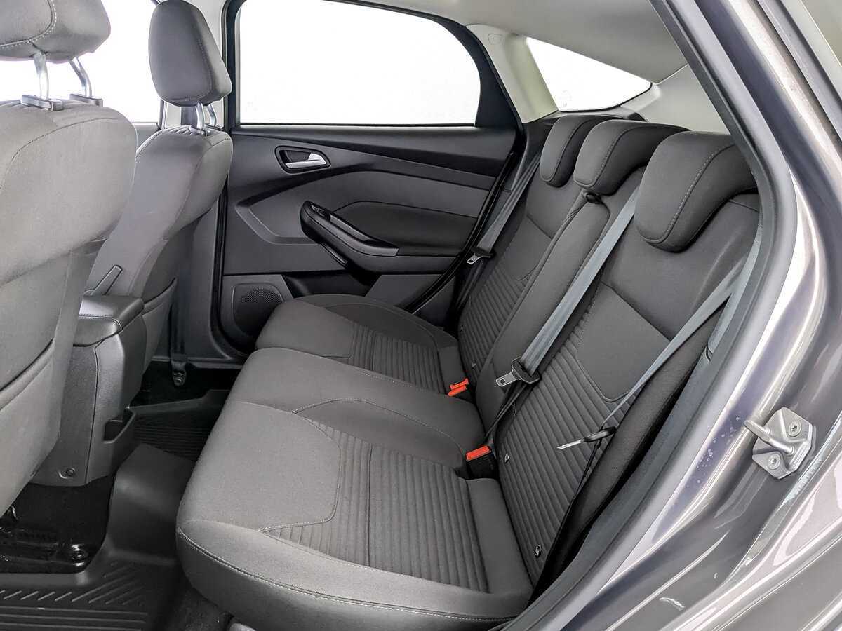 Ford Focus с пробегом — 2018 год. Фото: #9
