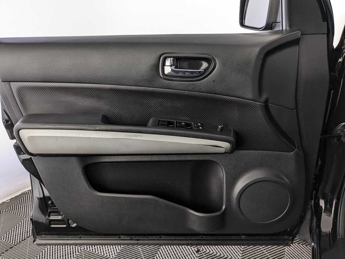 Nissan X-Trail с пробегом — 2013 год. Фото: #13