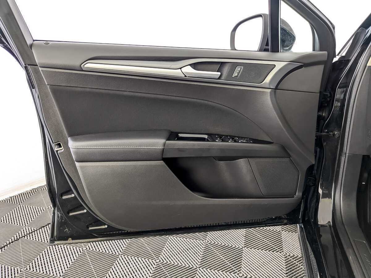 Ford Mondeo с пробегом — 2017 год. Фото: #13