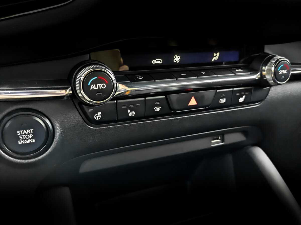 Mazda 3 с пробегом — 2019 год. Фото: #19