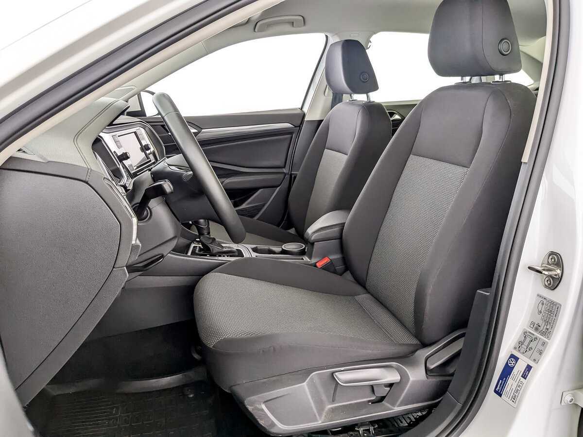Volkswagen Jetta с пробегом — 2020 год. Фото: #15