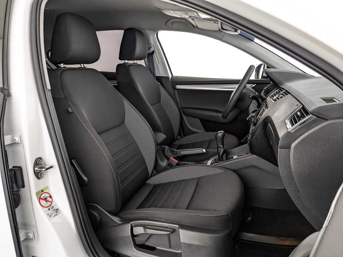 Skoda Octavia с пробегом — 2019 год. Фото: #17