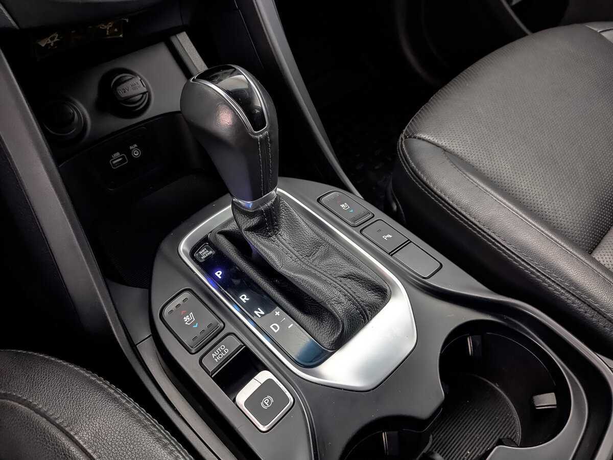 Hyundai Santa Fe с пробегом — 2017 год. Фото: #24