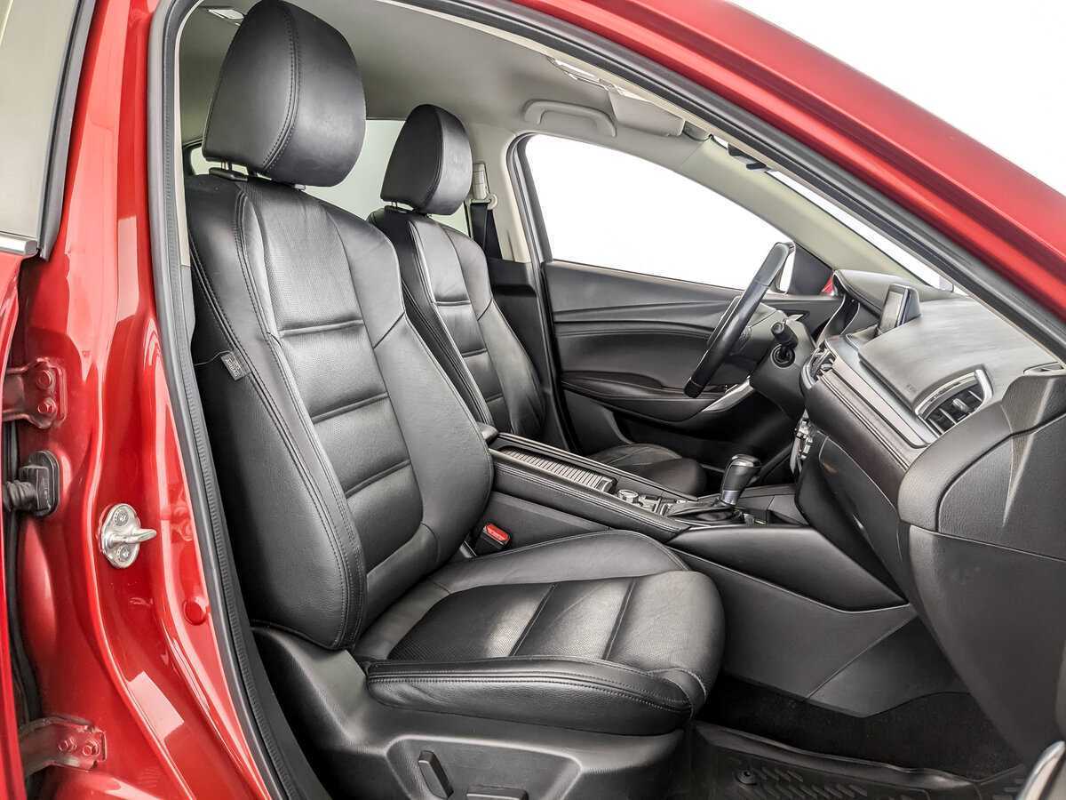 Mazda 6 с пробегом — 2017 год. Фото: #18