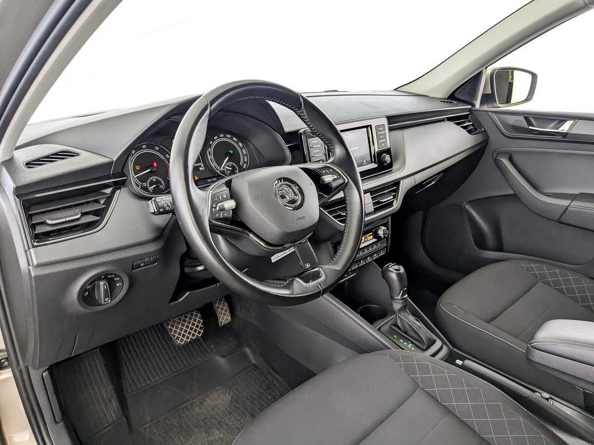 Skoda Rapid с пробегом — 2020 год. Фото: #13