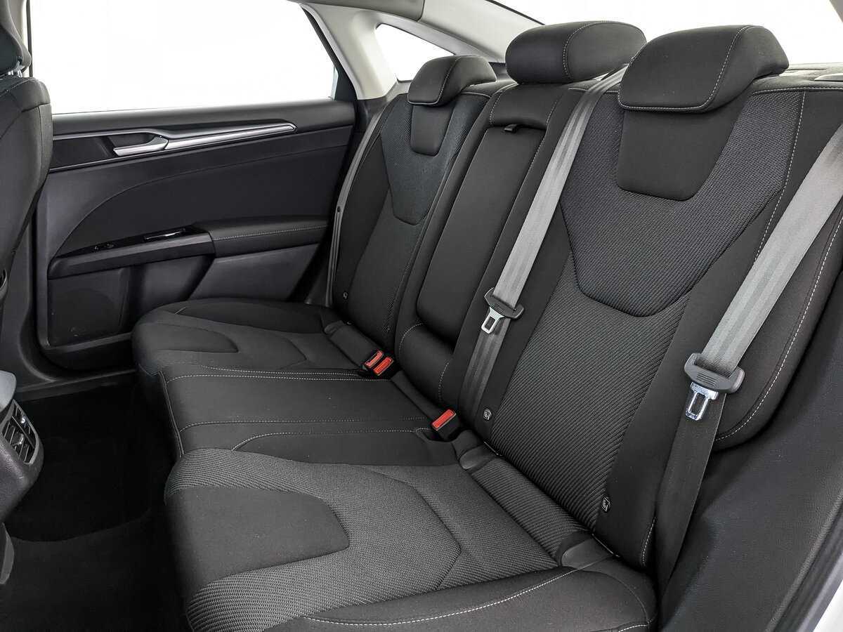 Ford Mondeo с пробегом — 2016 год. Фото: #12