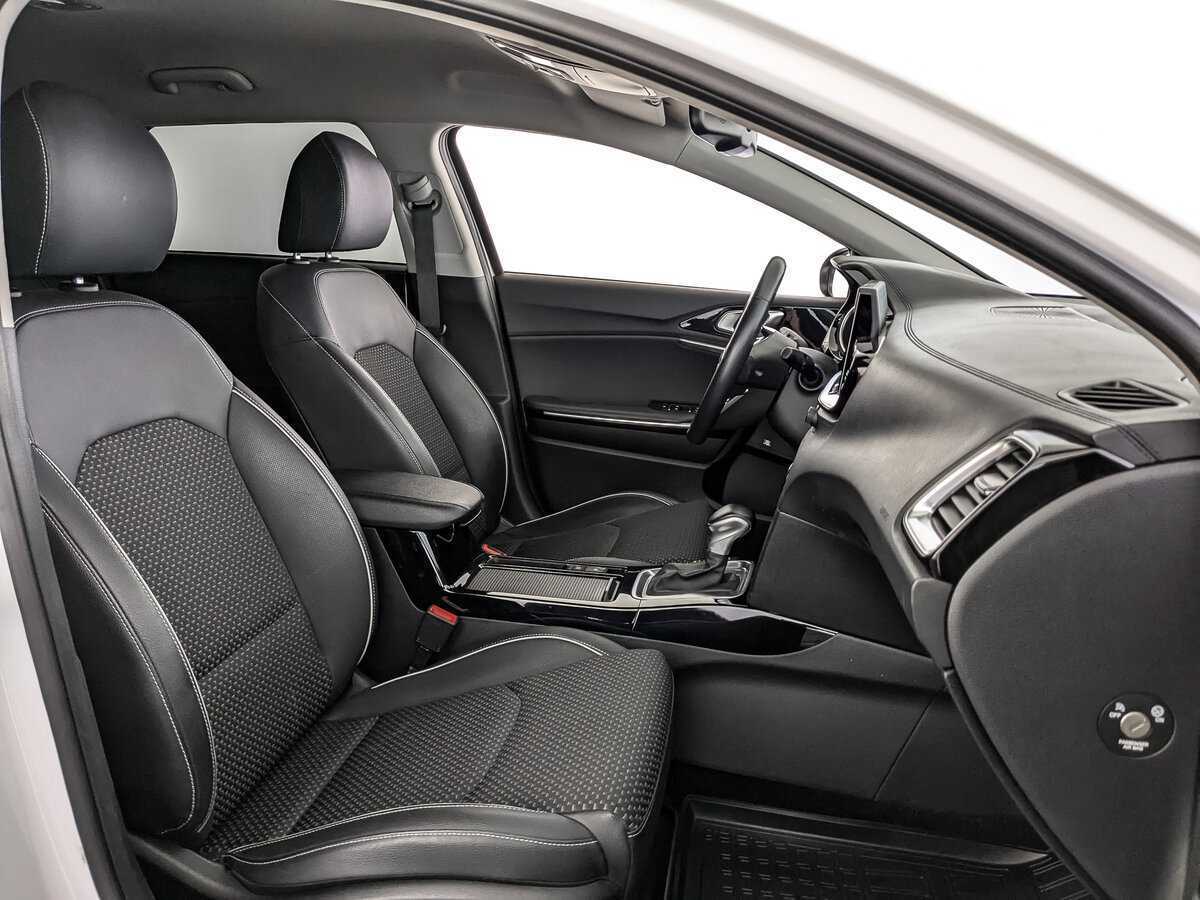 Kia Ceed с пробегом — 2019 год. Фото: #18