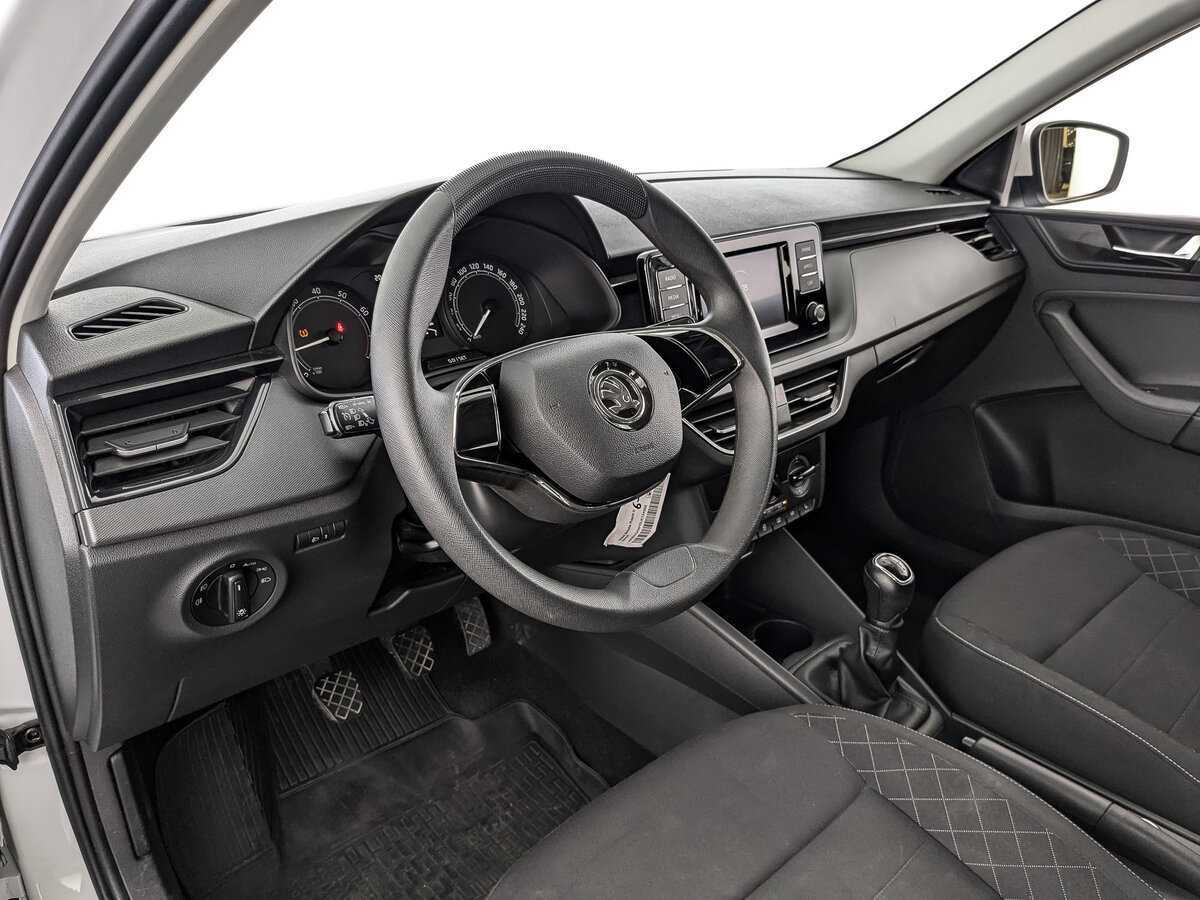 Skoda Rapid с пробегом — 2020 год. Фото: #10
