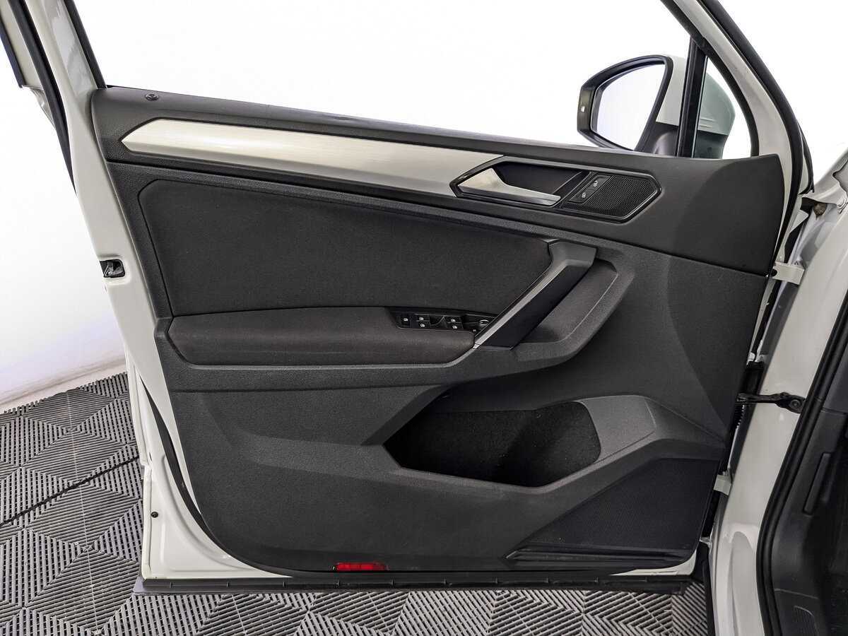 Volkswagen Tiguan с пробегом — 2017 год. Фото: #14