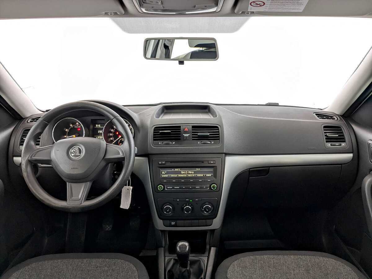 Skoda Yeti с пробегом — 2014 год. Фото: #11
