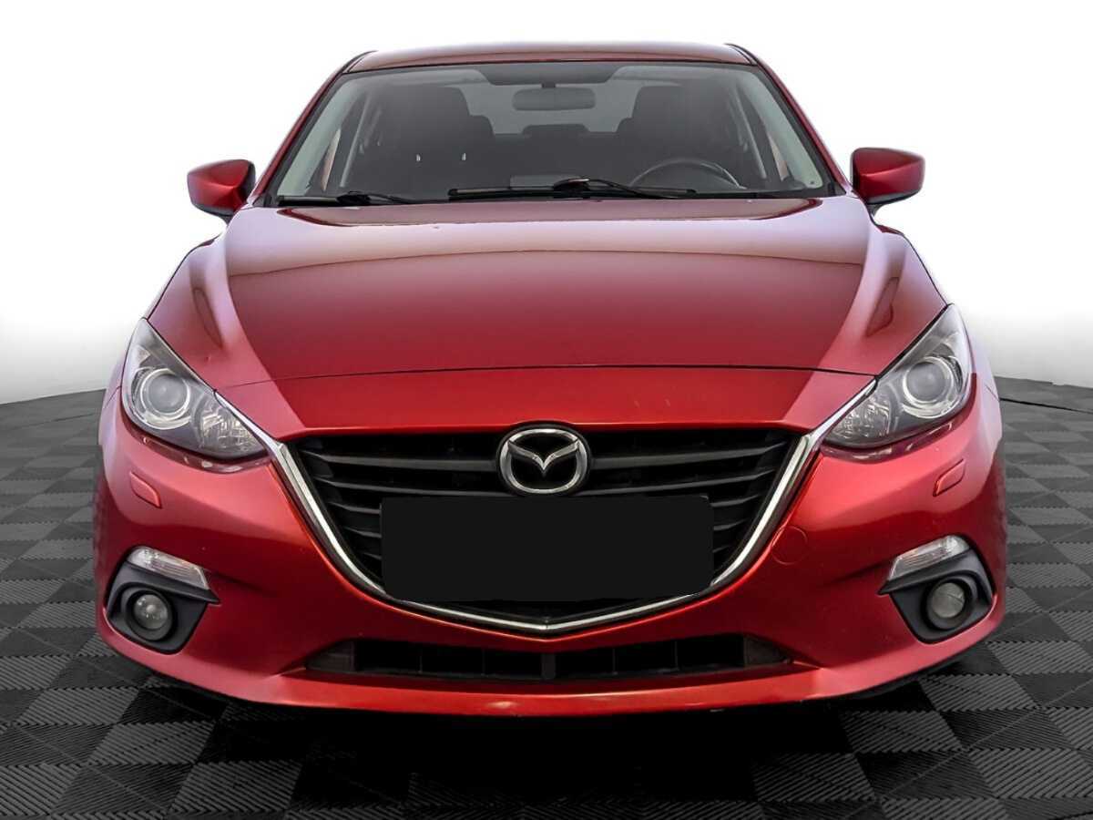Mazda 3 с пробегом — 2014 год. Фото: #1