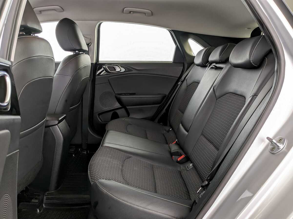 Kia Ceed с пробегом — 2018 год. Фото: #9