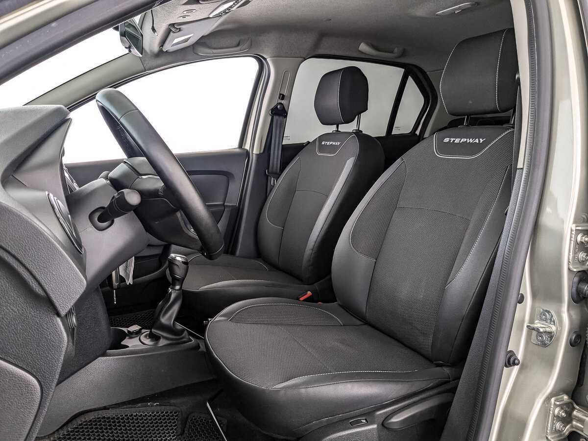 Renault Logan с пробегом — 2020 год. Фото: #15