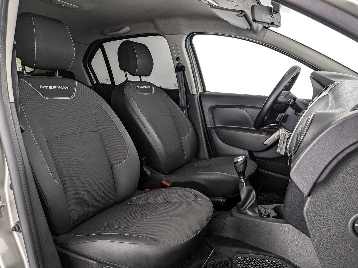 Renault Logan с пробегом — 2020 год. Фото: #19