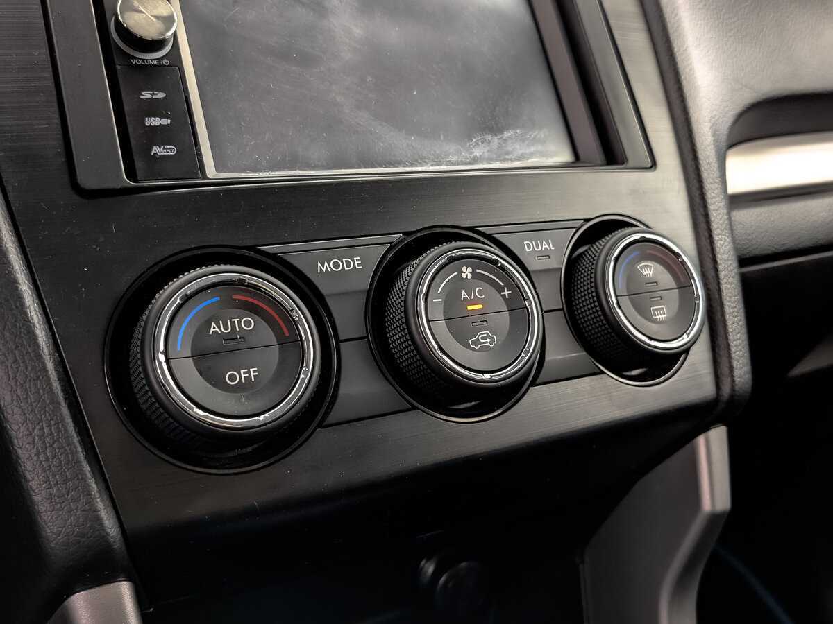 Subaru Forester с пробегом — 2013 год. Фото: #21