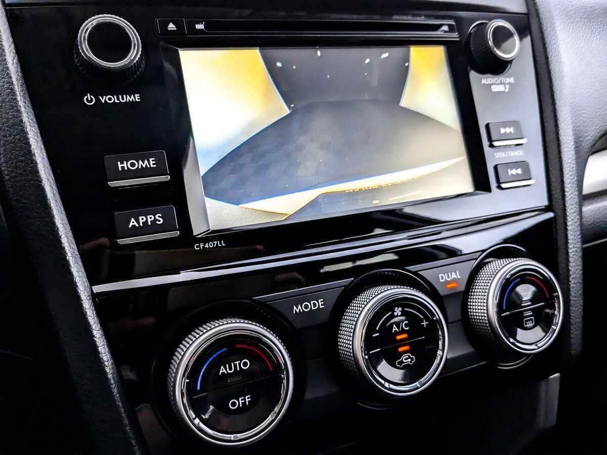 Subaru Forester с пробегом — 2015 год. Фото: #18