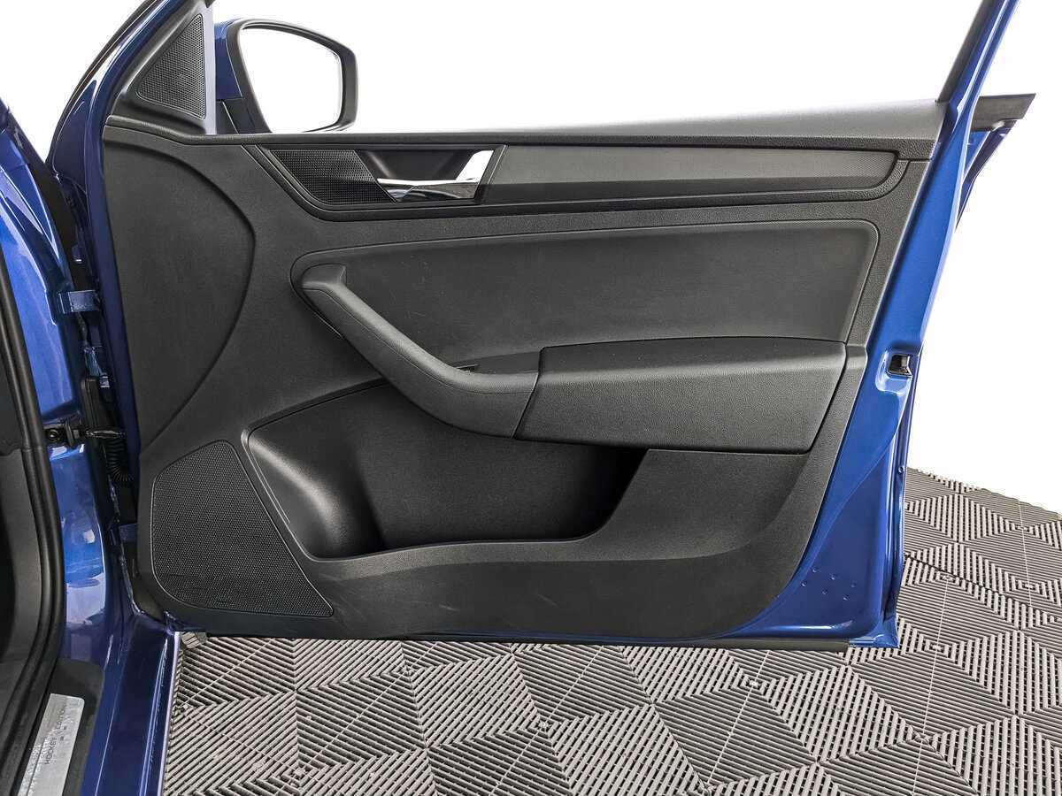 Skoda Rapid с пробегом — 2019 год. Фото: #19