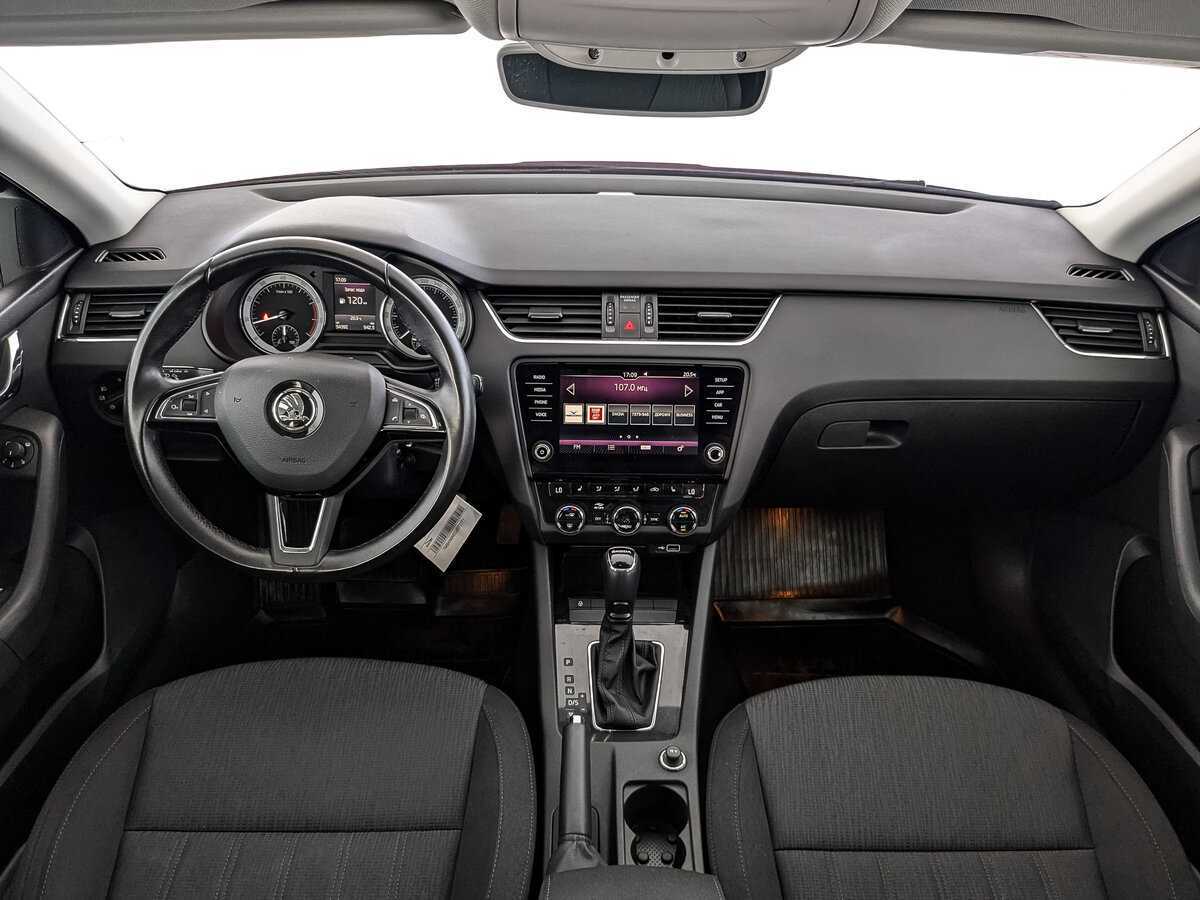 Skoda Octavia с пробегом — 2018 год. Фото: #8