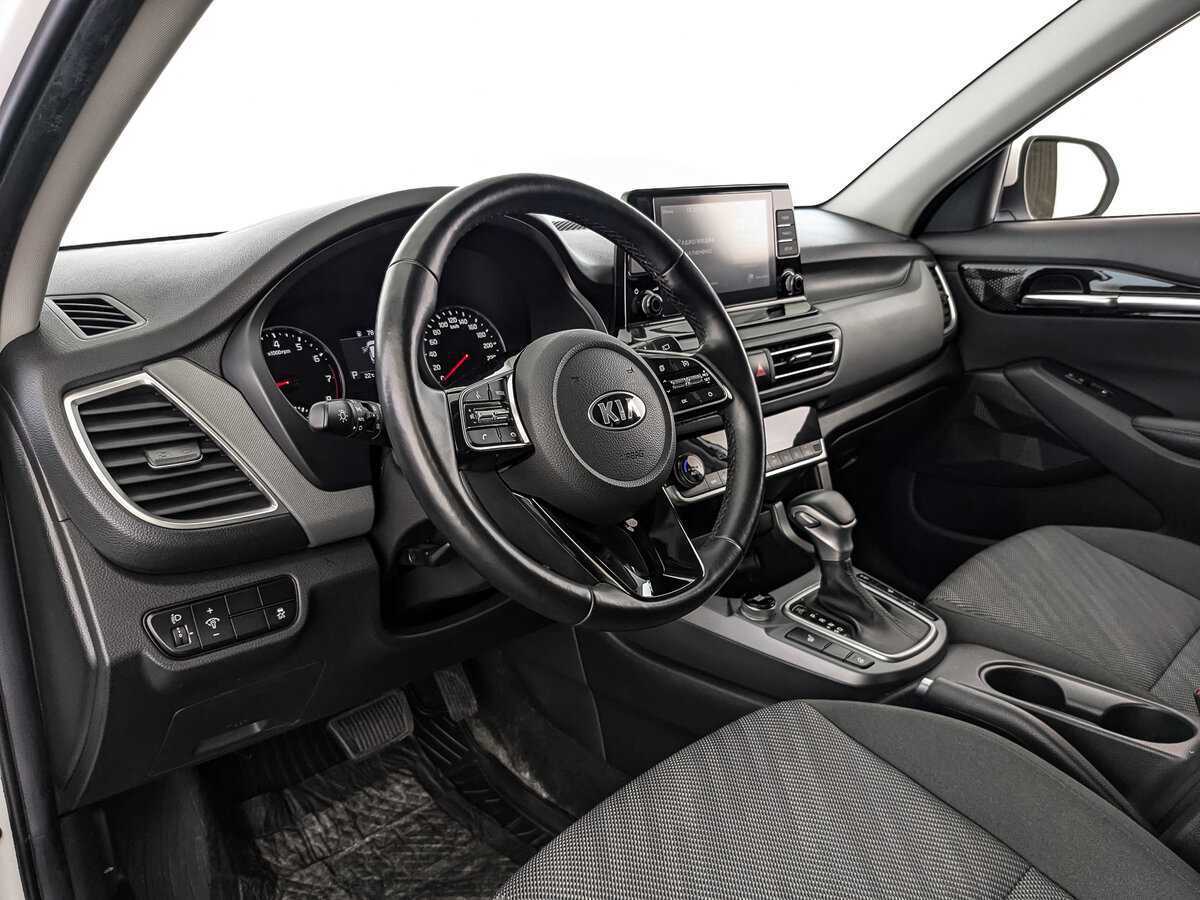 Kia Seltos с пробегом — 2021 год. Фото: #10