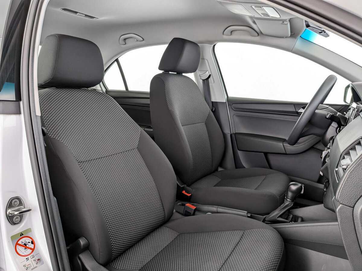 Volkswagen Polo с пробегом — 2020 год. Фото: #18