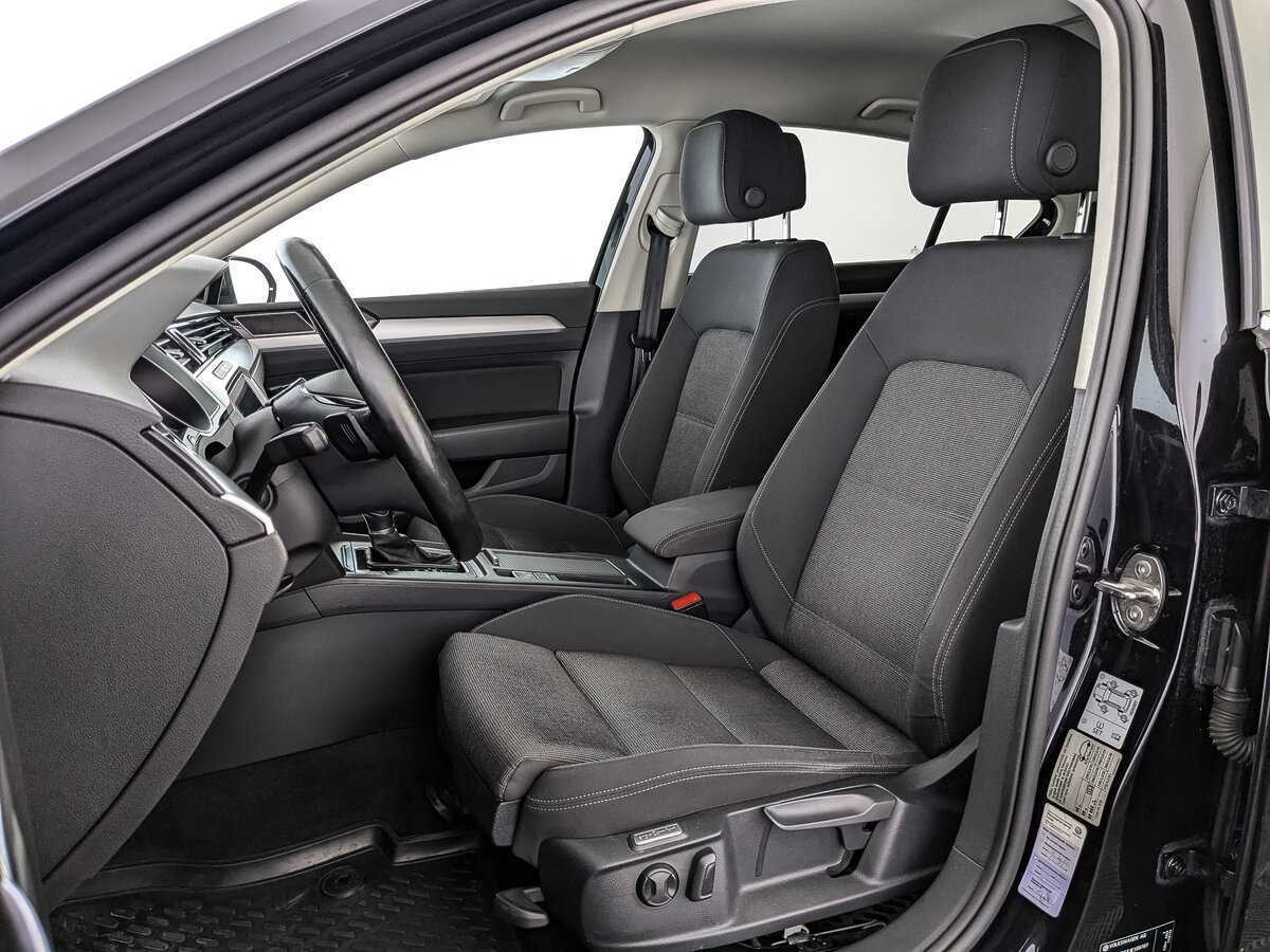 Volkswagen Passat с пробегом — 2018 год. Фото: #15