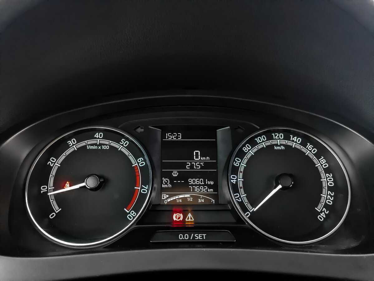 Skoda Rapid с пробегом — 2019 год. Фото: #11