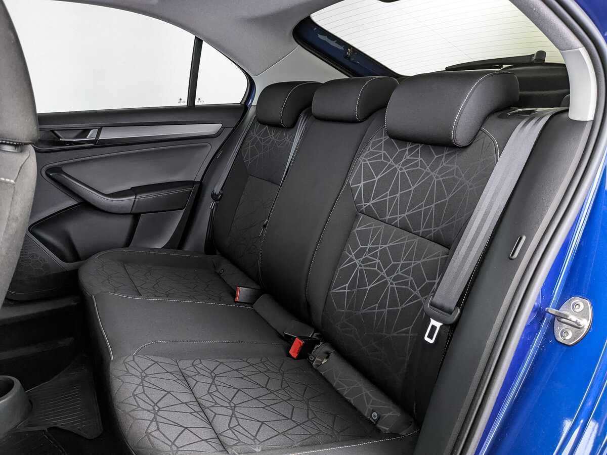 Skoda Rapid с пробегом — 2019 год. Фото: #13