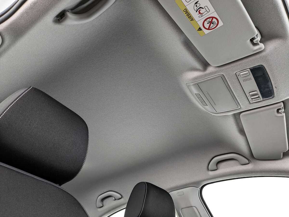 Skoda Rapid с пробегом — 2019 год. Фото: #18