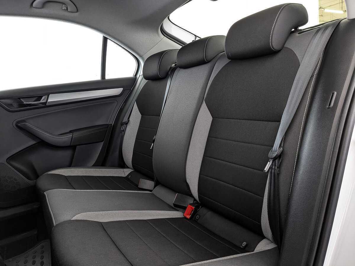 Skoda Rapid с пробегом — 2019 год. Фото: #13