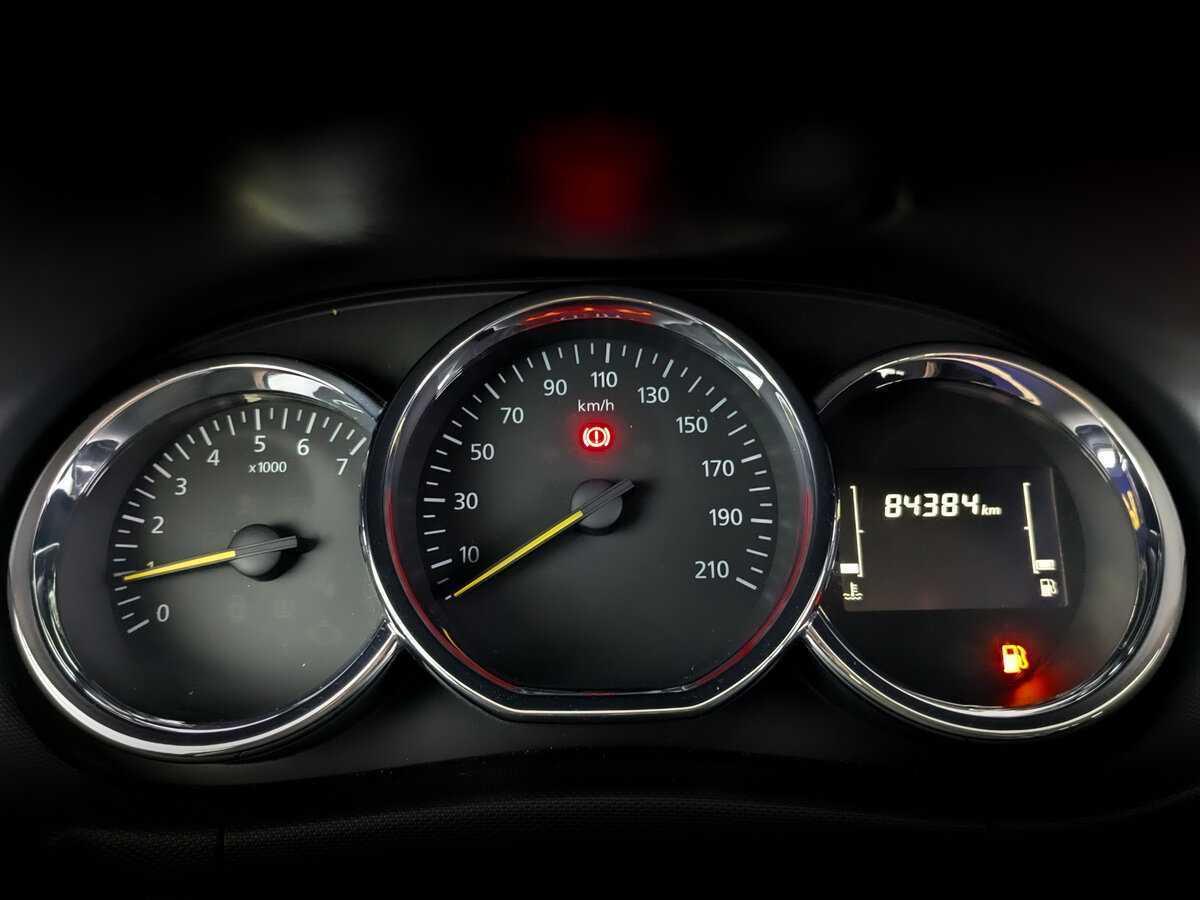 Renault Duster с пробегом — 2018 год. Фото: #10