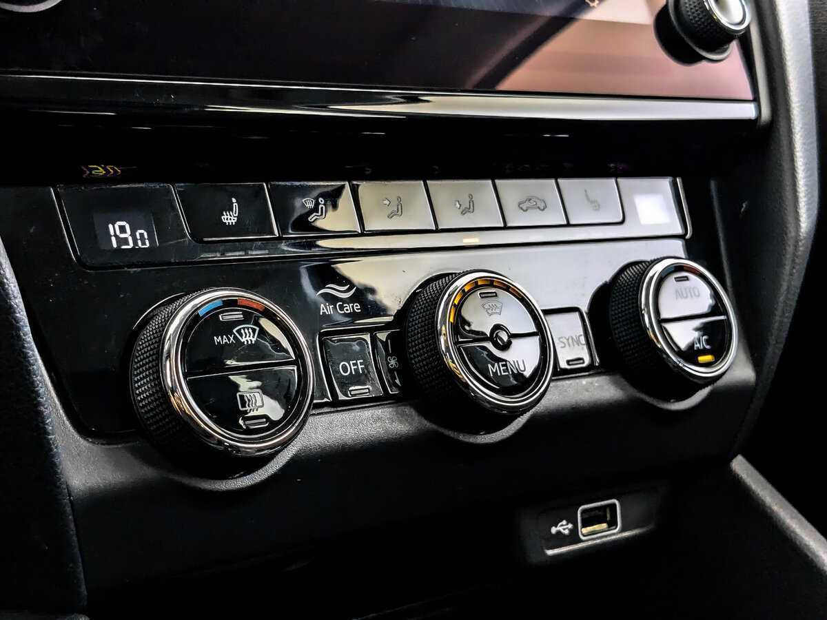 Skoda Octavia с пробегом — 2019 год. Фото: #21