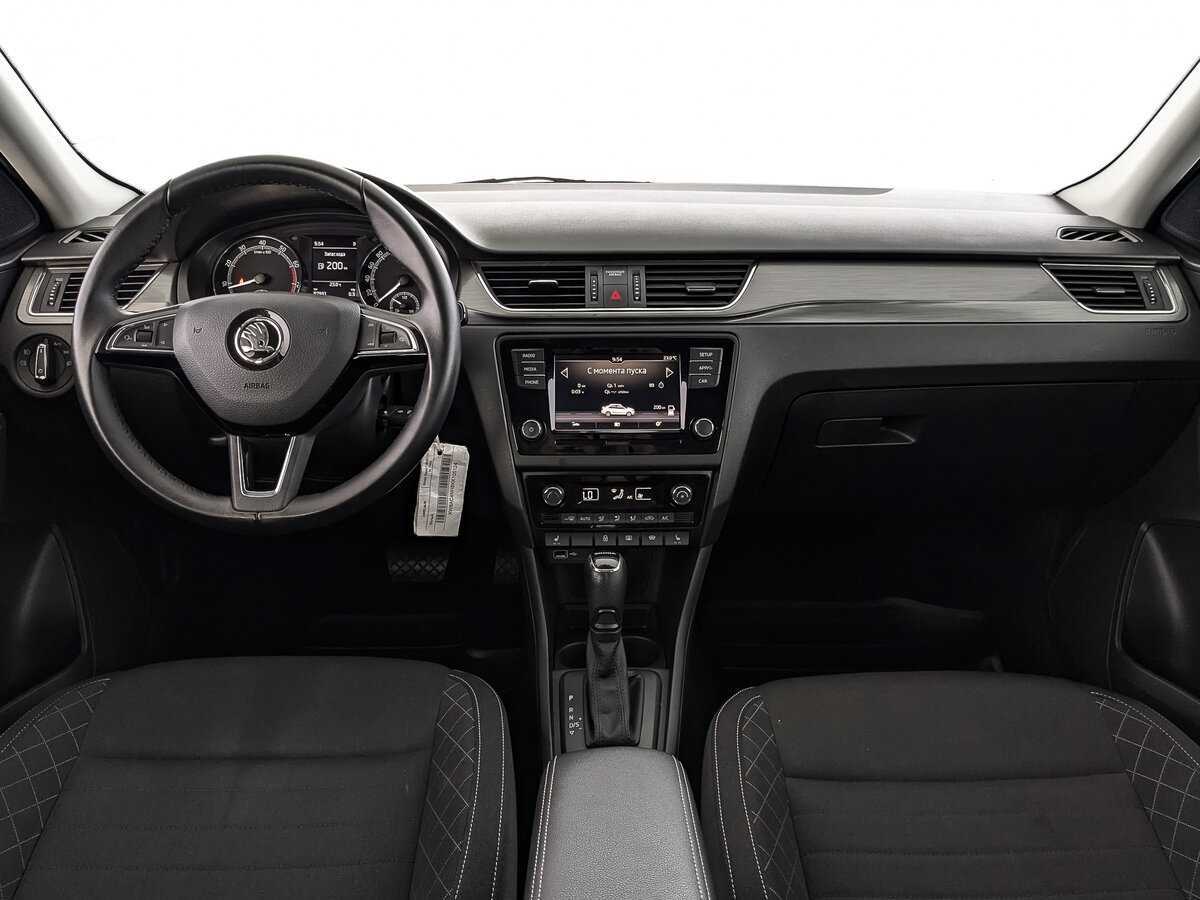Skoda Rapid с пробегом — 2018 год. Фото: #9