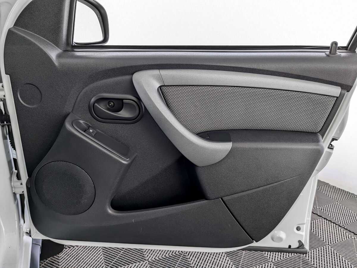 Renault Duster с пробегом — 2016 год. Фото: #19